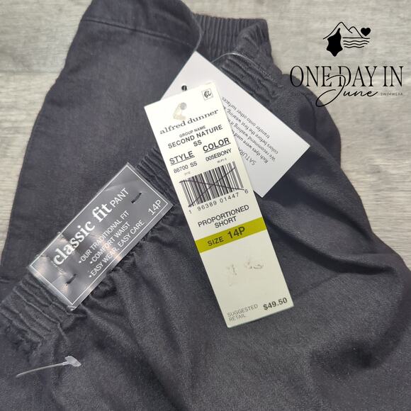 Alfred Dunner Petite Classic Fit Proportioned Short Pull On Pants Size 14P - Picture 2 of 6